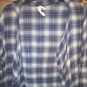 Aeropostale Blue Flannel (Low-high design)